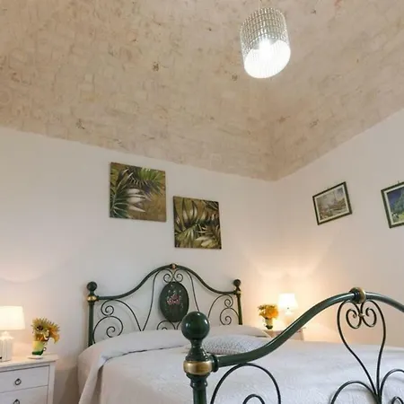 Trulli 1939 Country house Locorotondo