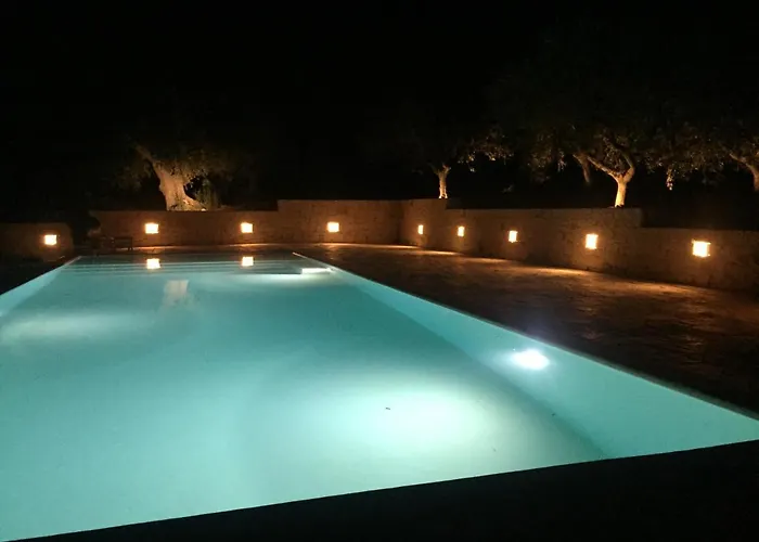 Trulli 1939 Locorotondo